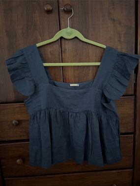 Matta Navy/Grey Square-Neck Ruffle Sleeve Top